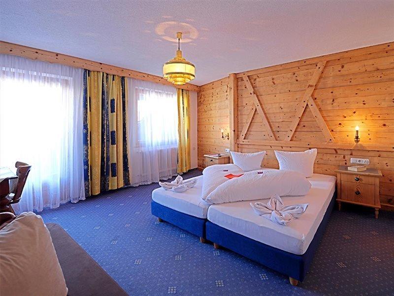 Hotel Traube Fliess Eksteriør billede